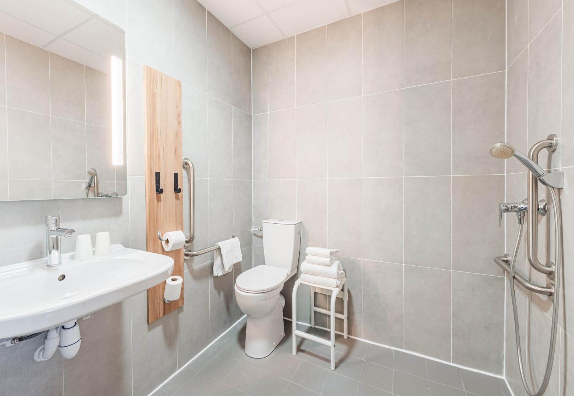 B&B Hotel Mulhouse Sausheim Esterno foto