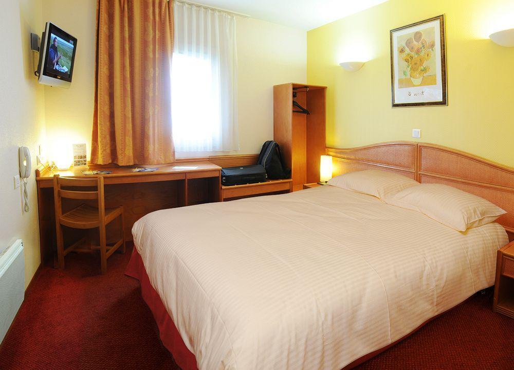 B&B Hotel Mulhouse Sausheim Esterno foto